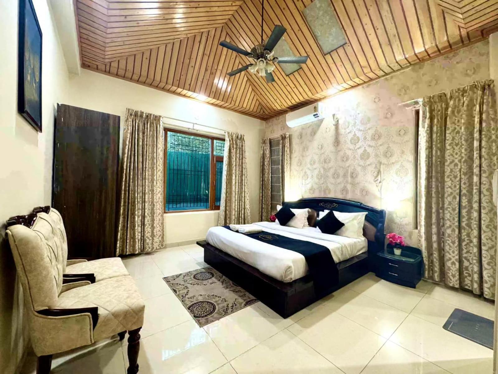 The Summer House Kasauli I Party & Music I Sky Bonfire I Managed By Exotic Stays Exterior foto